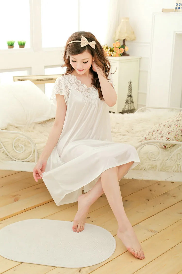 Free shipping women black lace sexy nightdress girls plus size bathrobe Large size Sleepwear nightgown Y02-2